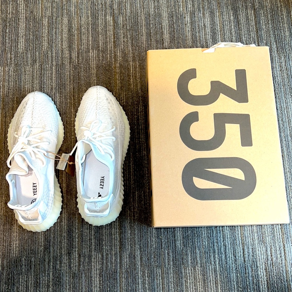 Adidas Yeezy 350 V2 Bone. Size US 11.5. - Picture 6 of 6
